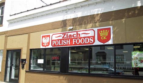 Polish grocery store near me - KD Market is a Polish grocery store that offers preferred pricing, flash sales, and mix and match deals for its members. It also provides catering services, pierogi delivery, and community events for Polish-American customers. 